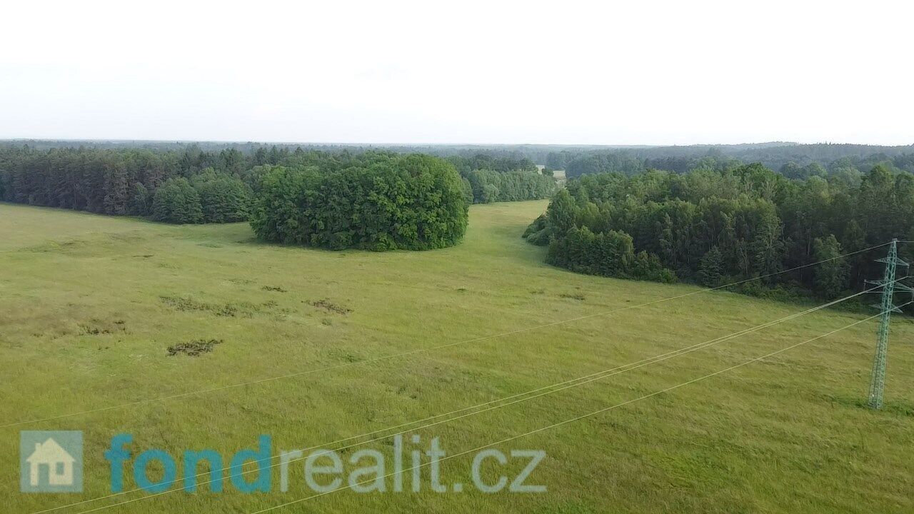 Prodej pozemek - Chlum u Třeboně, 2 008 m²