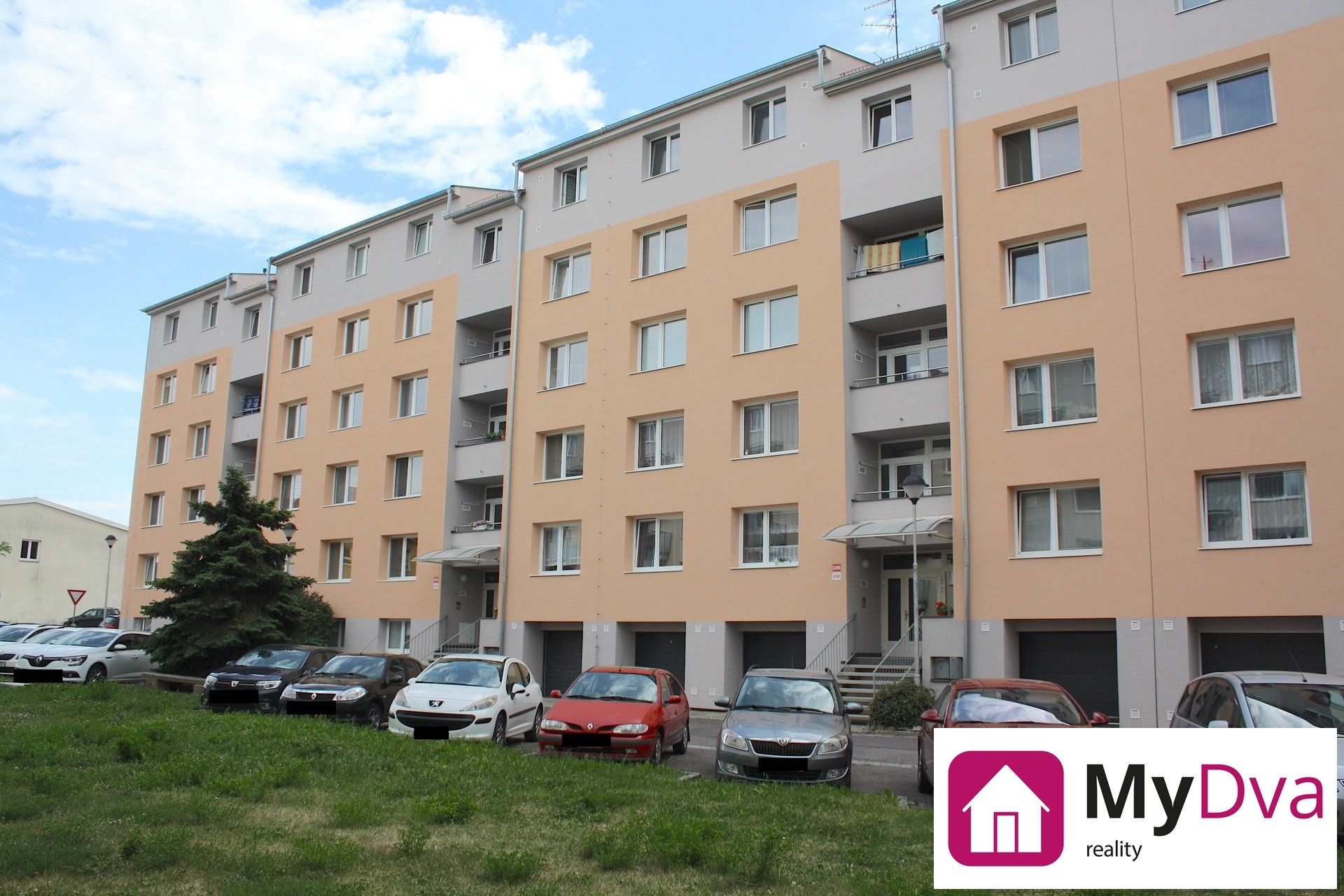 Pronájem byt 1+1 - Pražská, Znojmo, 34 m²