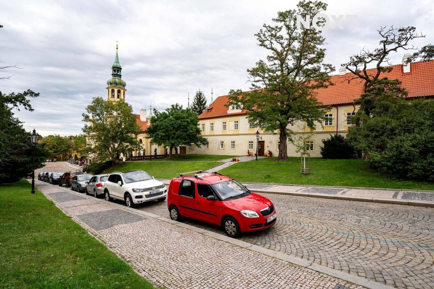 Ubytovací zařízení, Loretánská, Praha, 562 m²