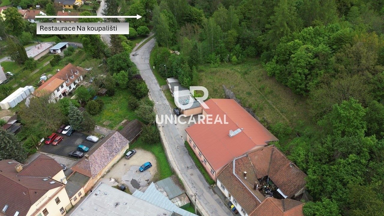 Sklady, U koupaliště, Letovice, 834 m²