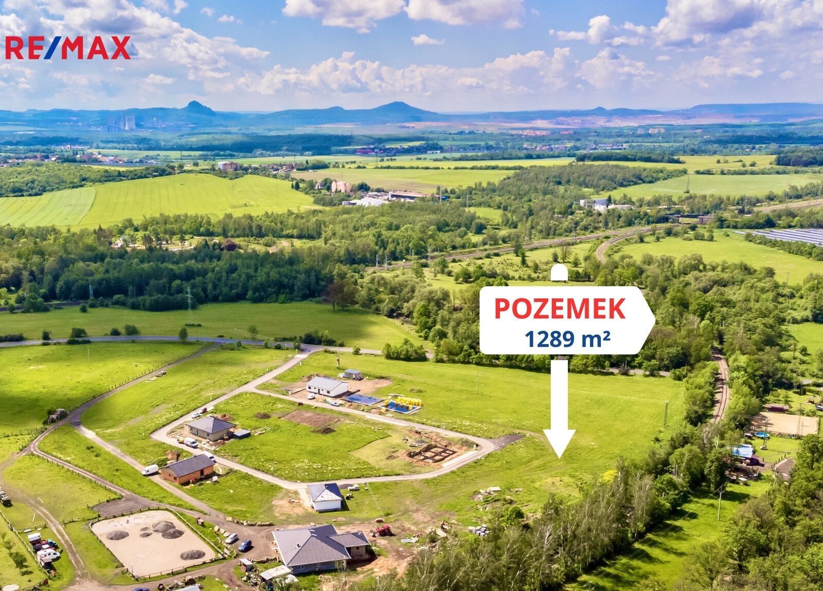 Pozemky pro bydlení, U Karlovky, Újezdeček, 1 289 m²