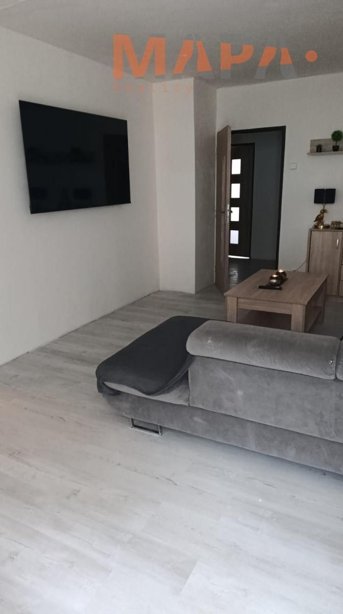 3+1, Dukelských hrdinů, Krupka, 69 m²