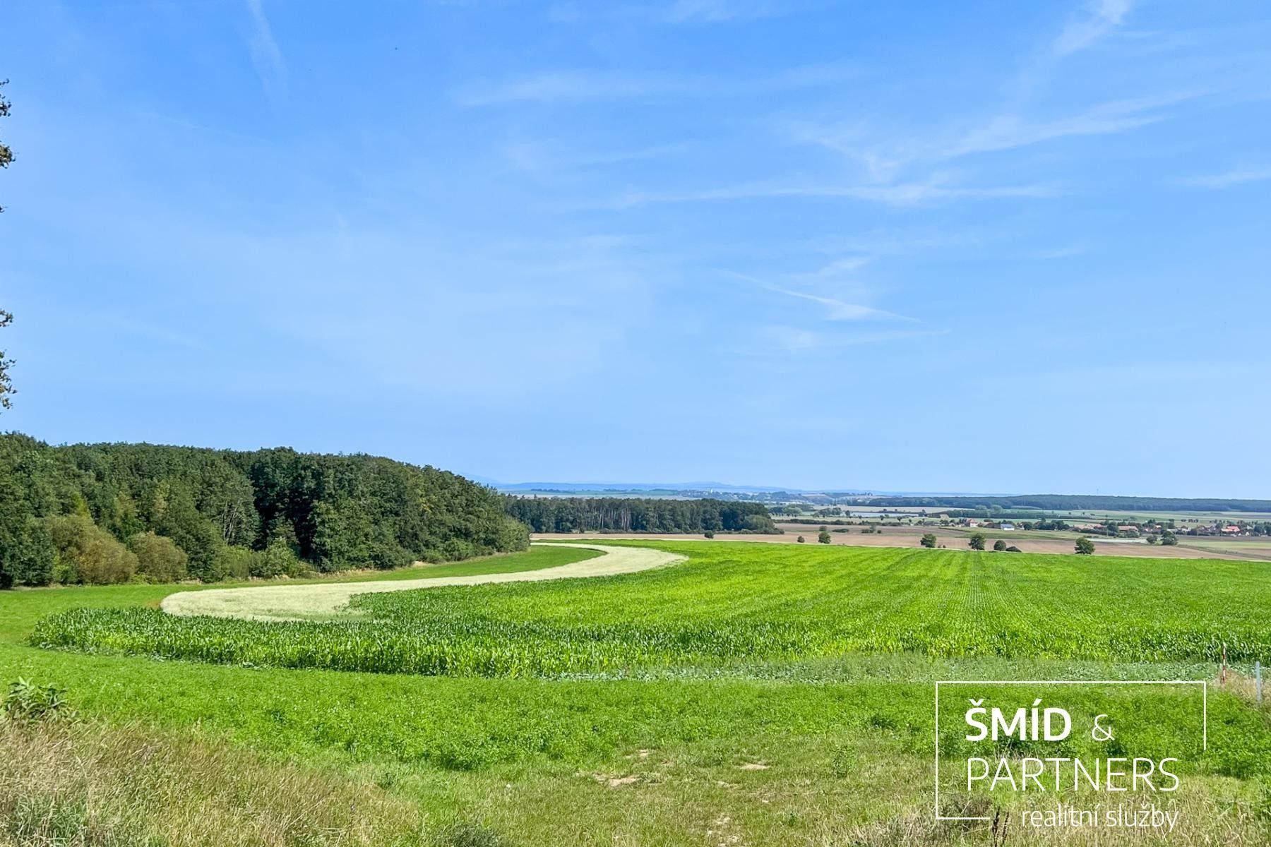 Prodej pozemek pro bydlení - Lužecká, Běrunice, 1 347 m²