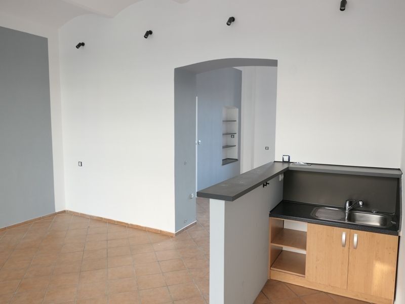 Kanceláře, Husovo náměstí, Náchod, 45 m²