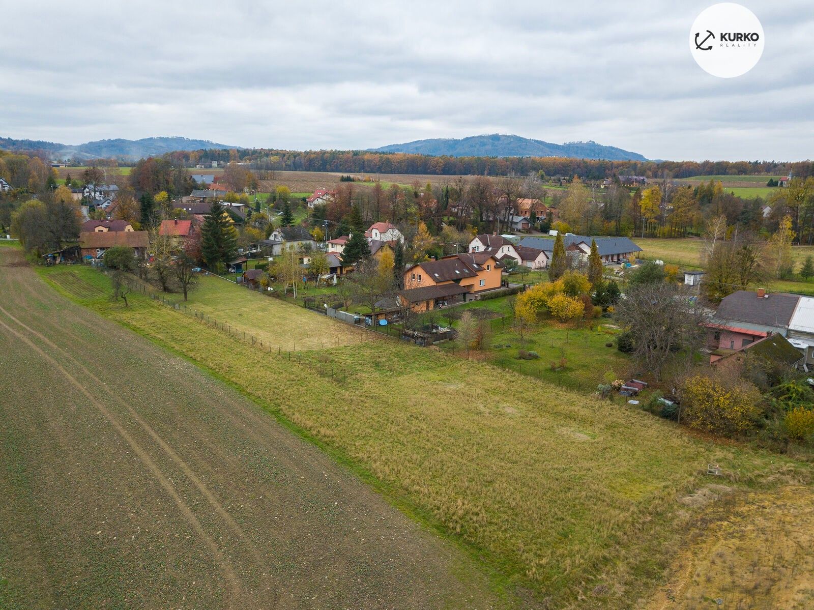 Prodej komerční pozemek - Místek, Frýdek-Místek, 2 940 m²