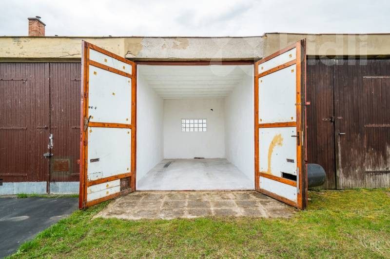 Prodej garáž - Kučlín, Hrobčice, 15 m²