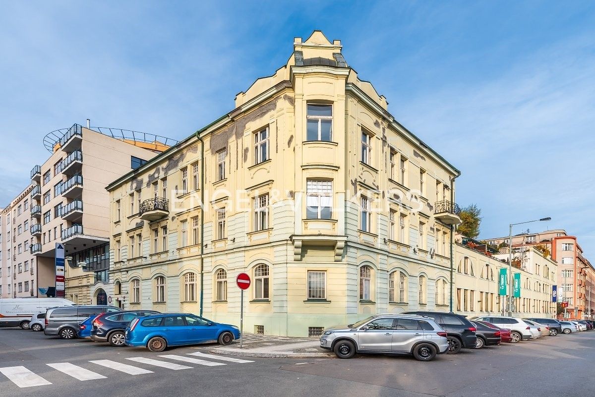 Kanceláře, Chrudimská, Praha, 297 m²