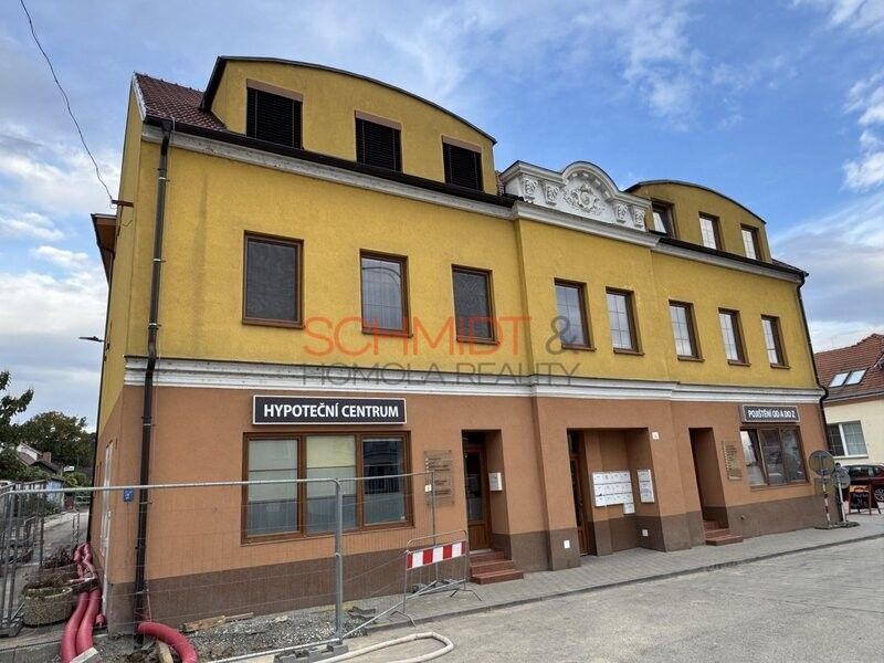 Prodej byt - Hustopeče u Brna, 693 01, 62 m²