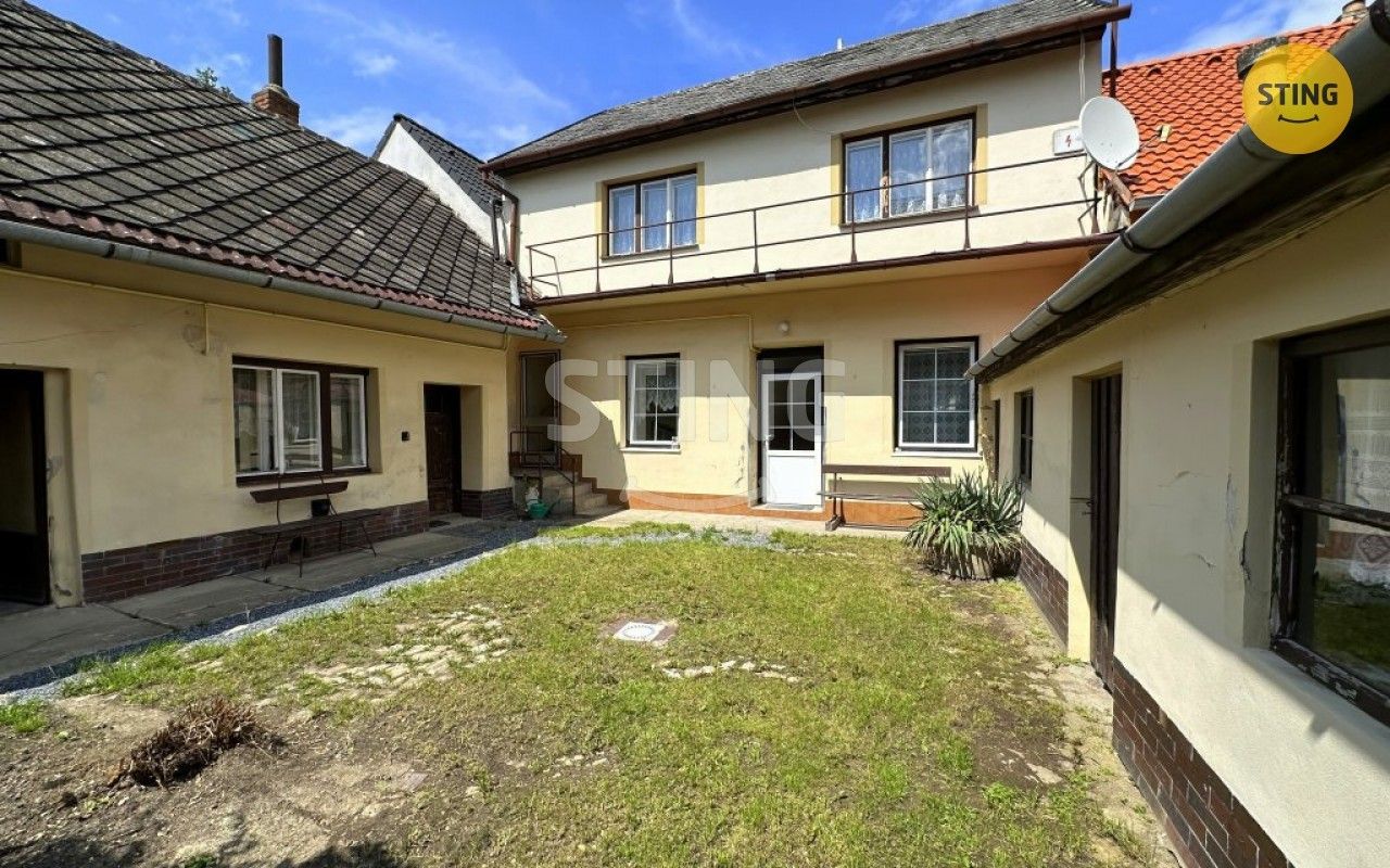 Rodinné domy, Kojetice, 200 m²