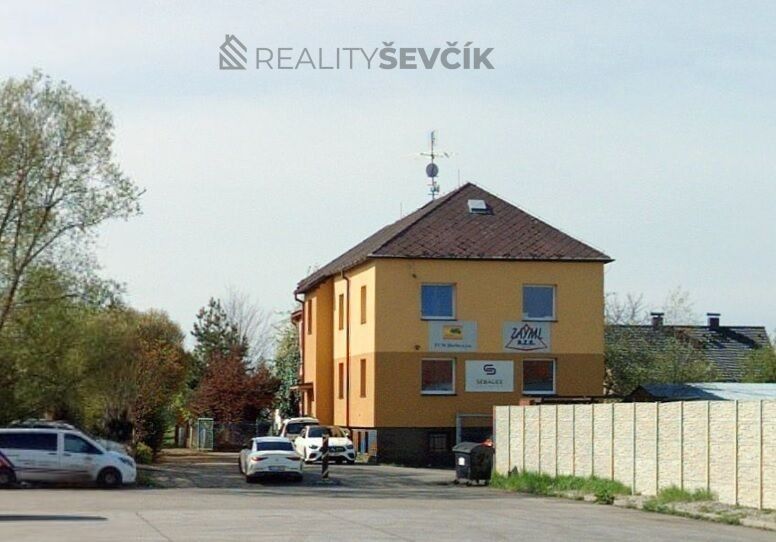 Pronájem kancelář - Hlinská, České Budějovice, 142 m²