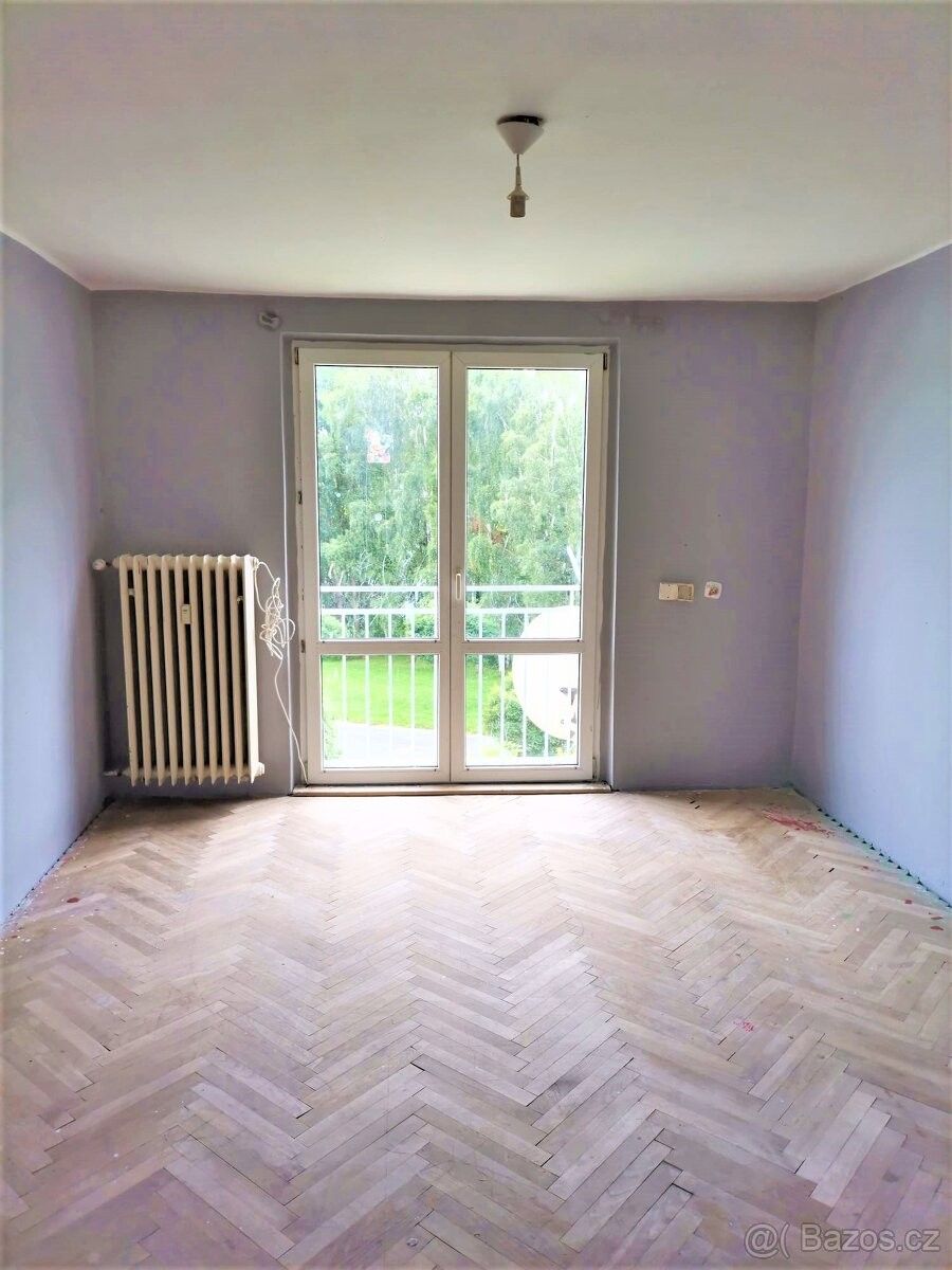 Pronájem byt - Horní Slavkov, 357 31