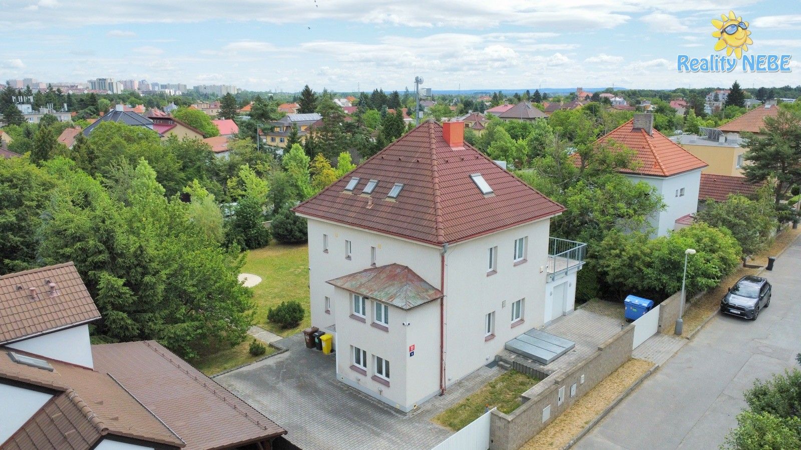 Prodej rodinný dům - Jihočeská, Praha, 292 m²