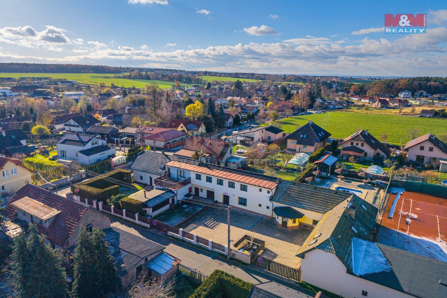 Ubytovací zařízení, Sportovní, Babice, 650 m²