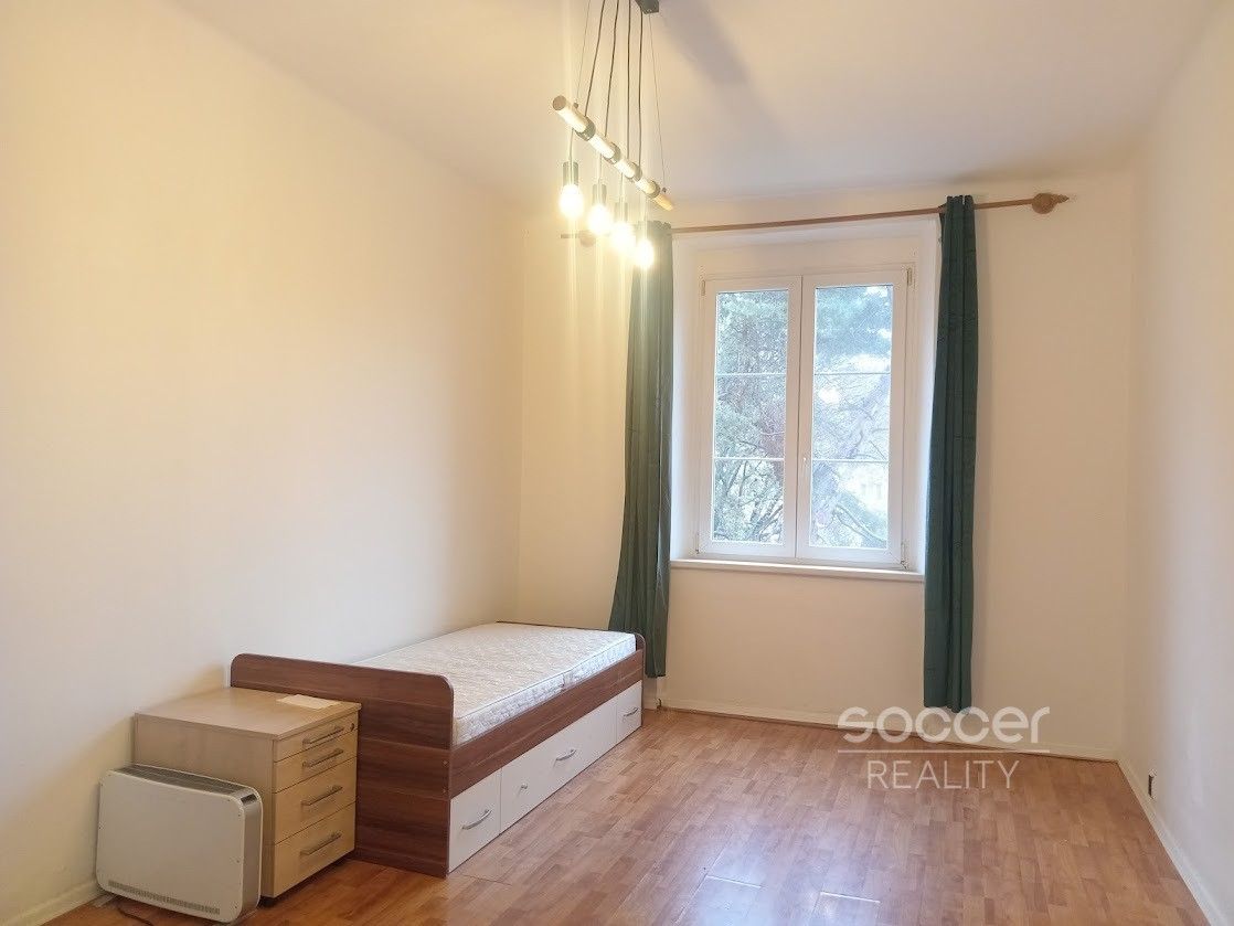 Pronájem byt 2+kk - Gutova, Praha, 36 m²