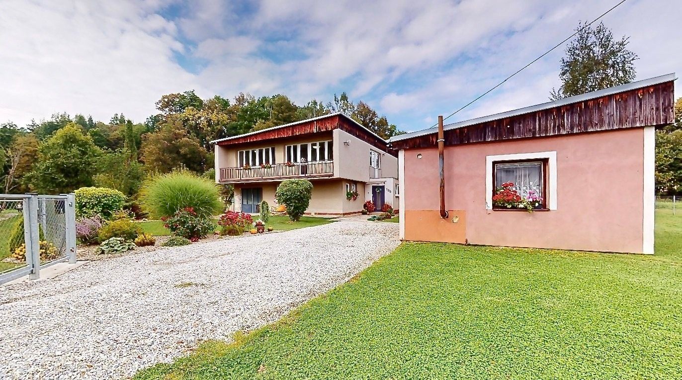 Rodinné domy, Stará Červená Voda, 215 m²