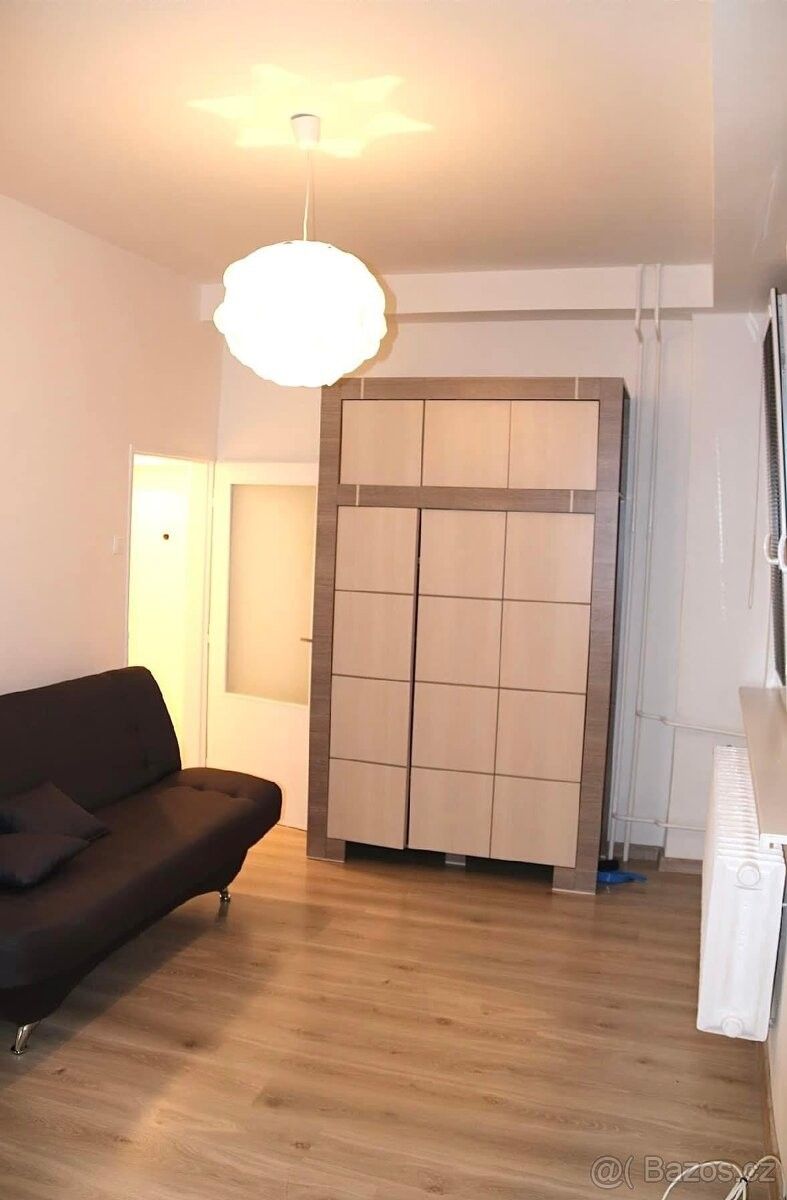 1+kk, Praha, 102 00, 25 m²