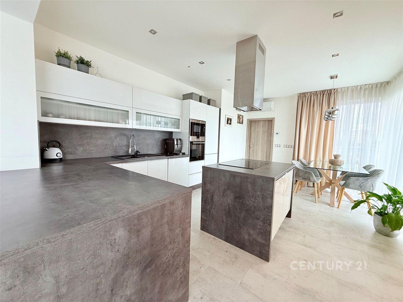 4+kk, Marxova, Hodonín, 135 m²