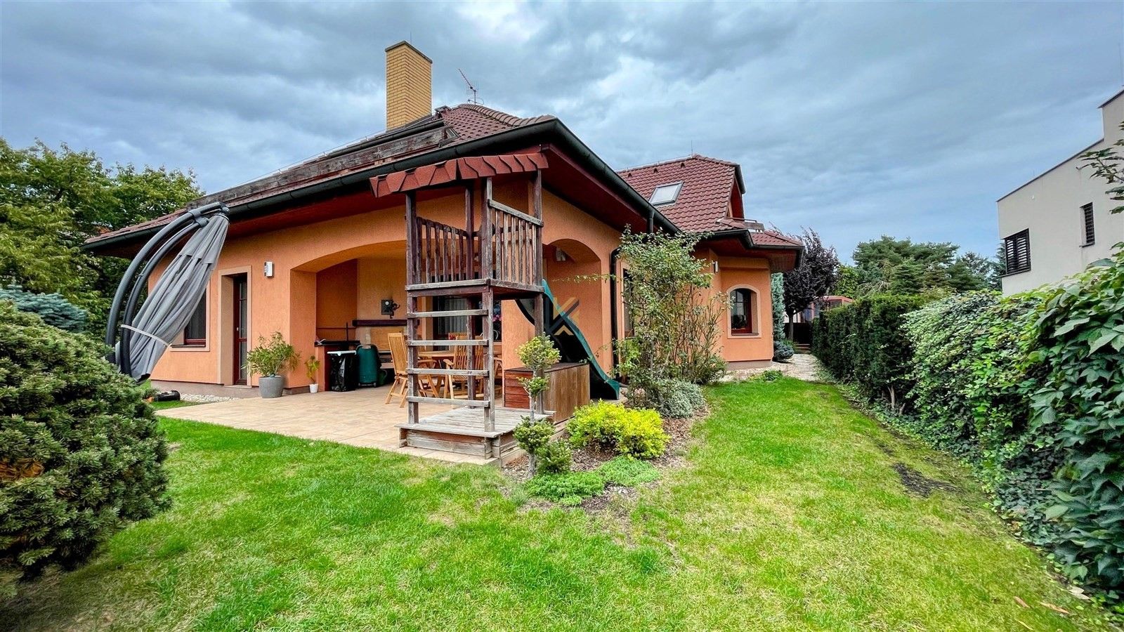 Rodinné domy, Krahulčí, Praha, 388 m²