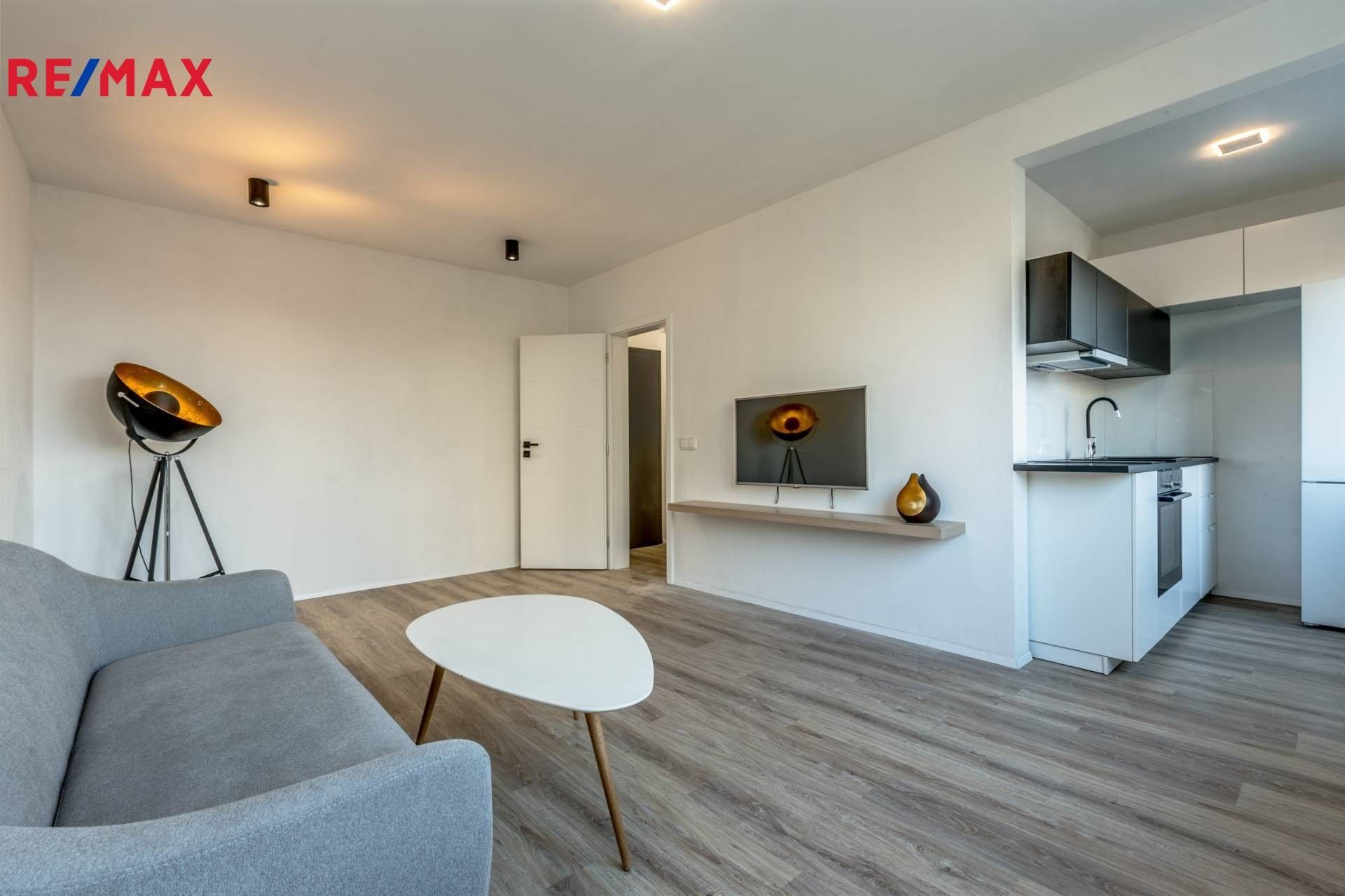 Prodej byt 1+kk - Valentova, Praha, 30 m²