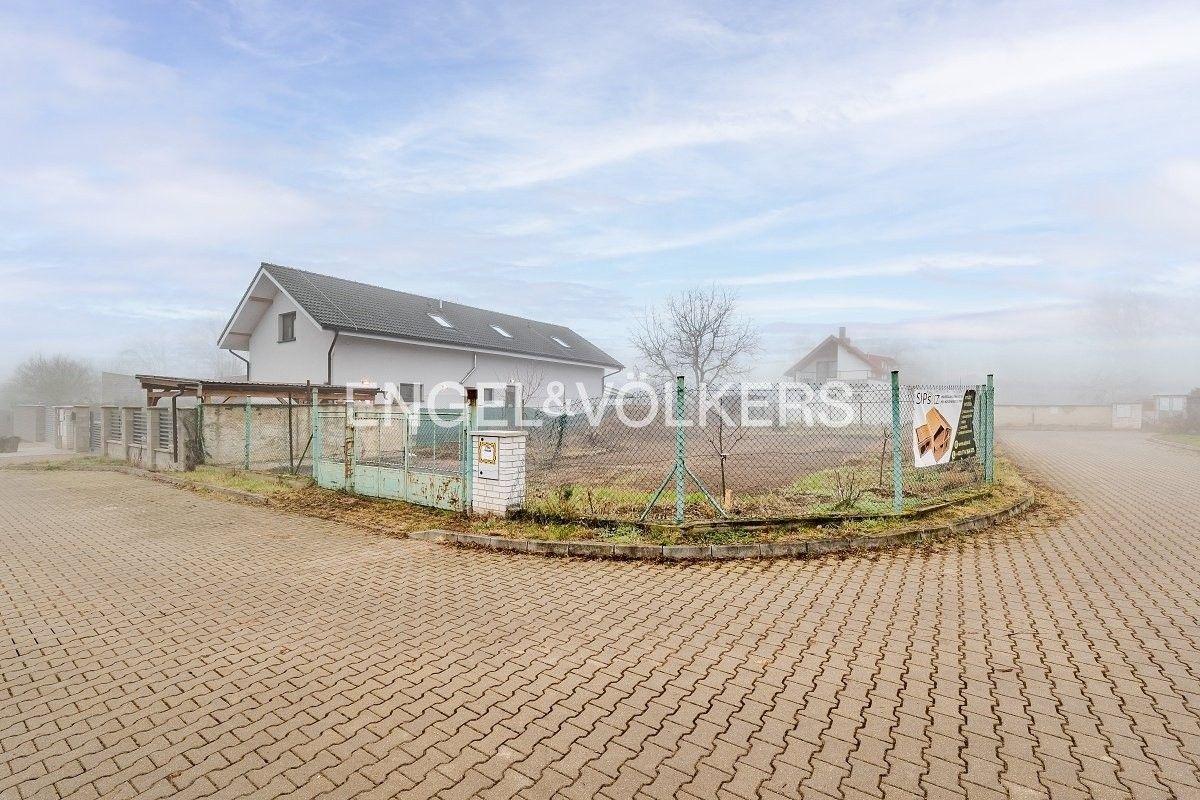 Pozemky pro bydlení, Minerální, Praha