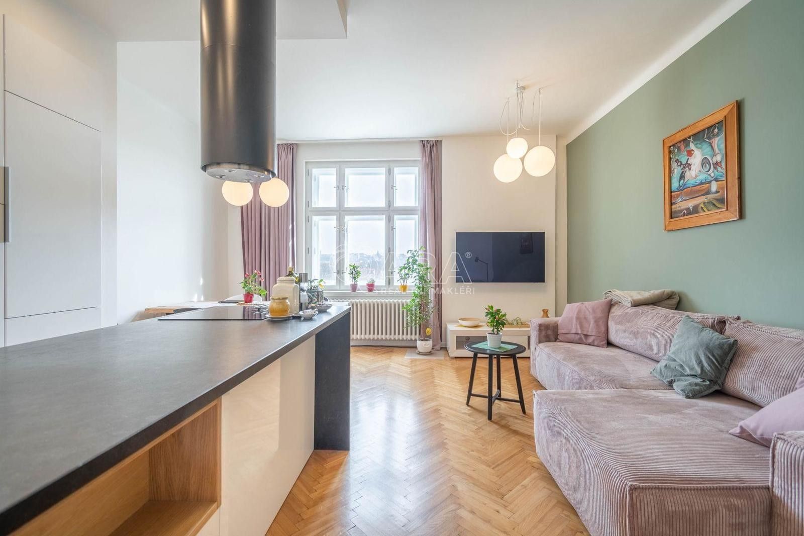 3+kk, Strakonická, Praha, 87 m²