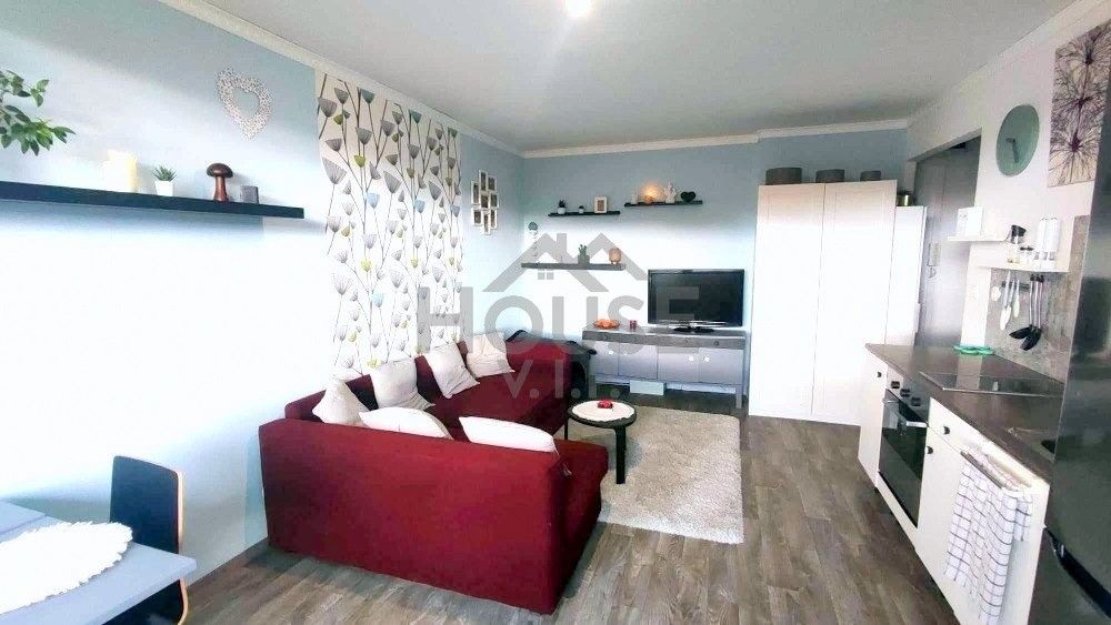 2+kk, Baškirská, Praha, 35 m²