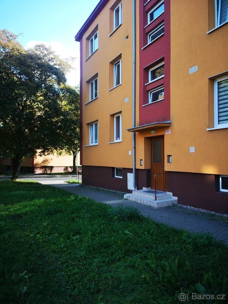 2+1, Chomutov, 430 01, 57 m²