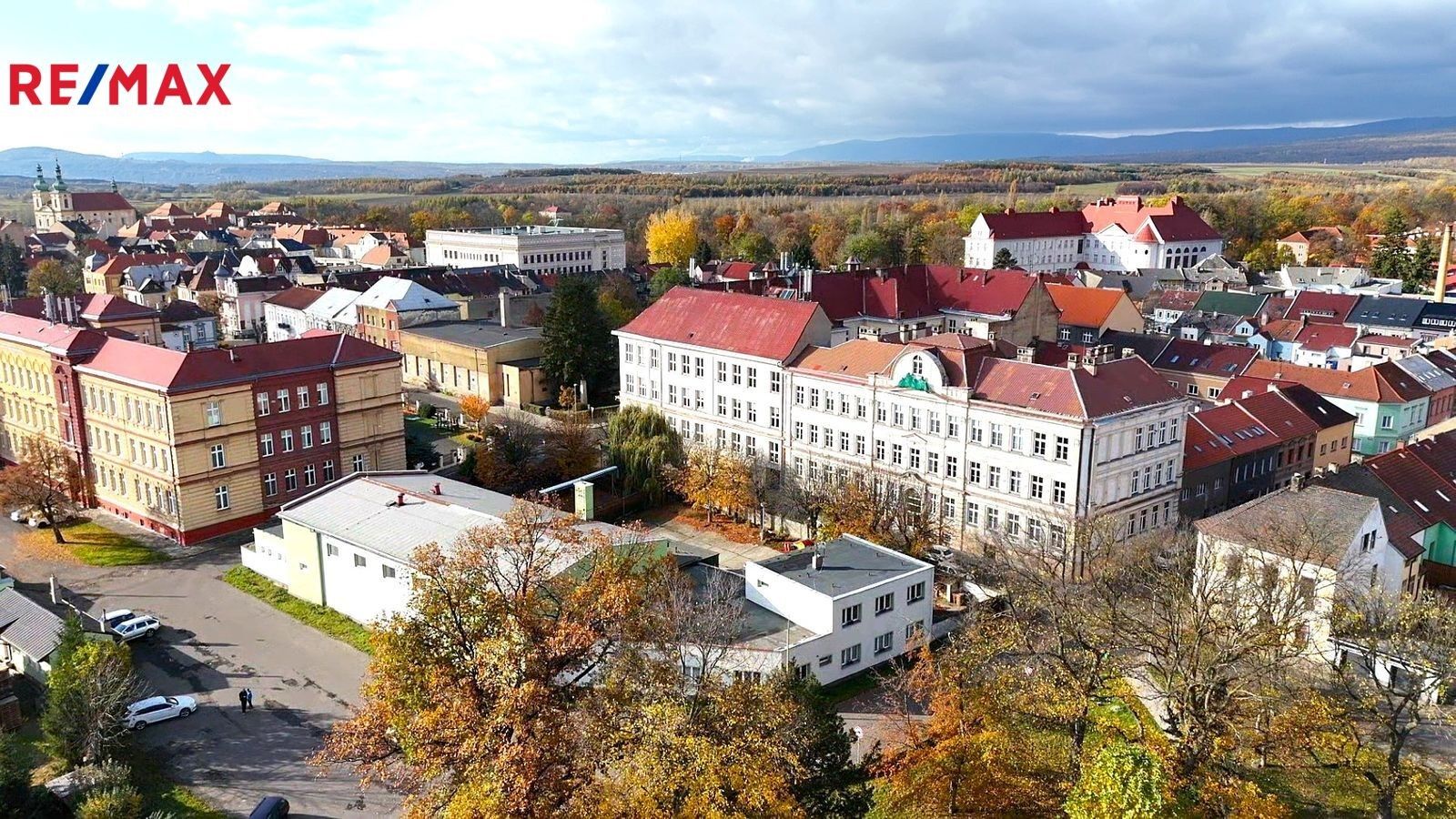 Restaurace, Školní, Duchcov, 2 000 m²