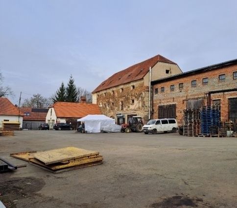 Sklady, Jesenice u Prahy, 252 42