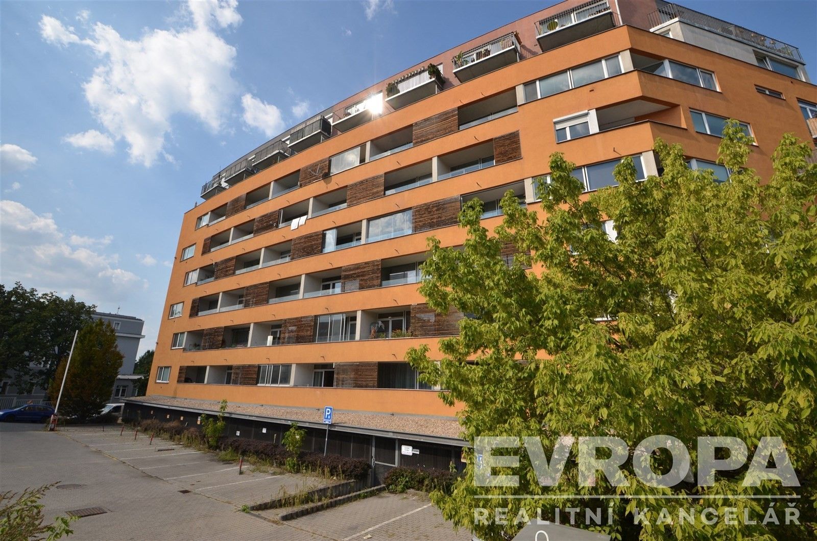 Pronájem byt 2+kk - Skloněná, Praha, 63 m²