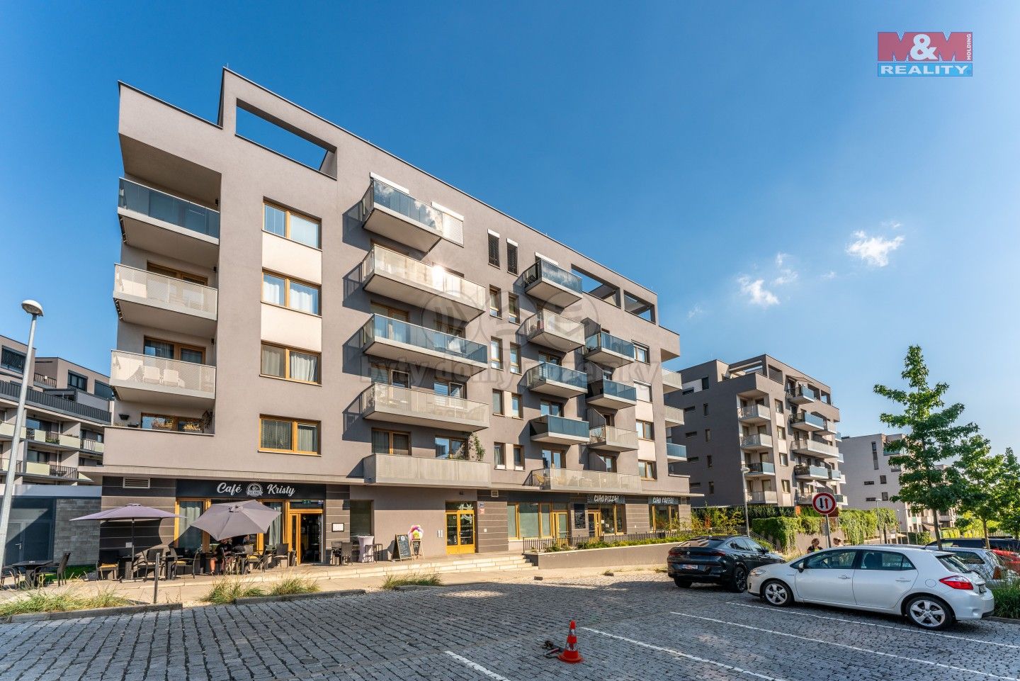 Prodej byt 1+1 - Laponská, Praha, 38 m²