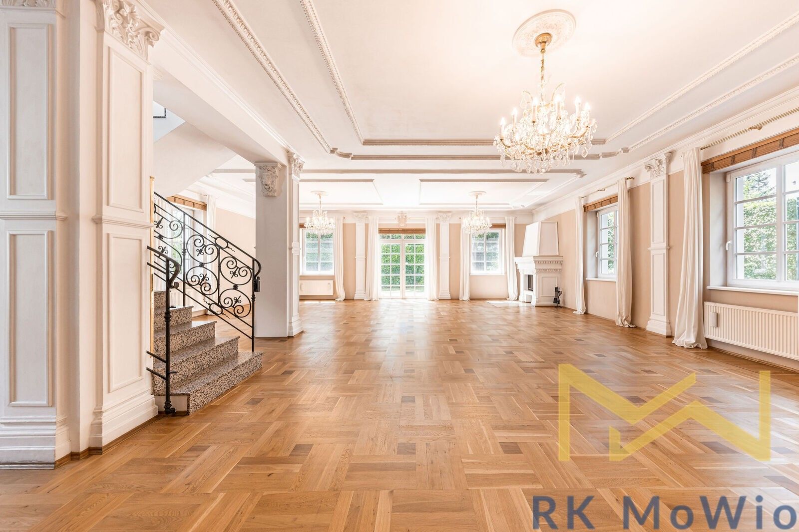 Pronájem rodinný dům - K vinicím, Praha, 338 m²