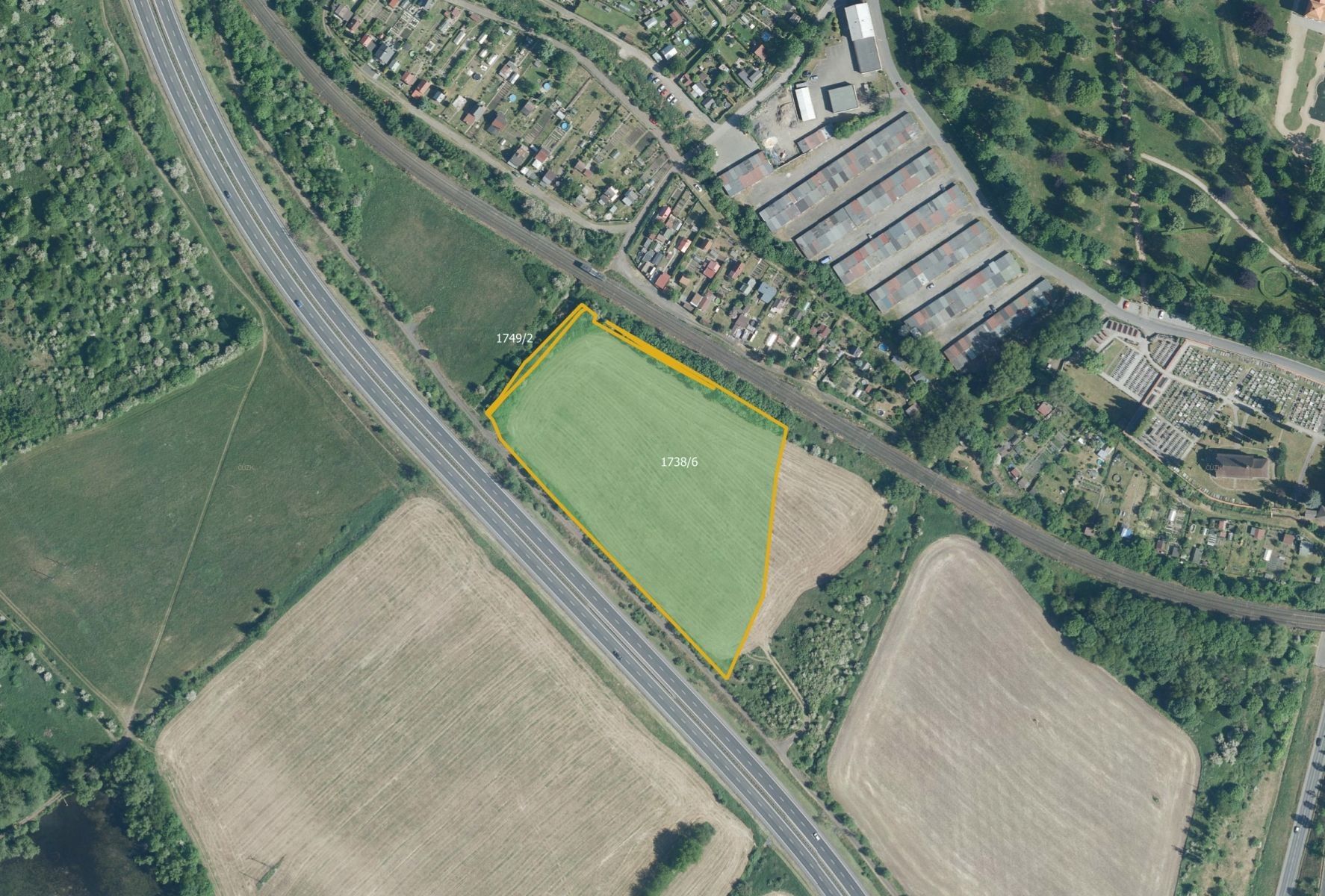 Louky, Horní Žďár, Ostrov