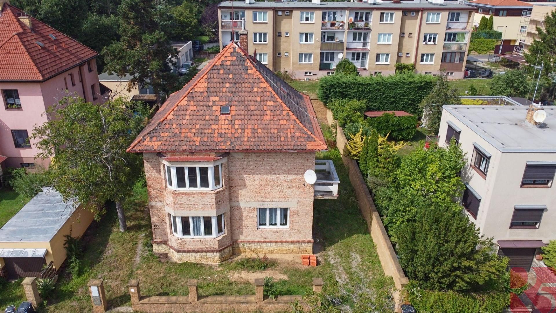 Prodej dům - Pod Sychrovem I, Praha, 270 m²