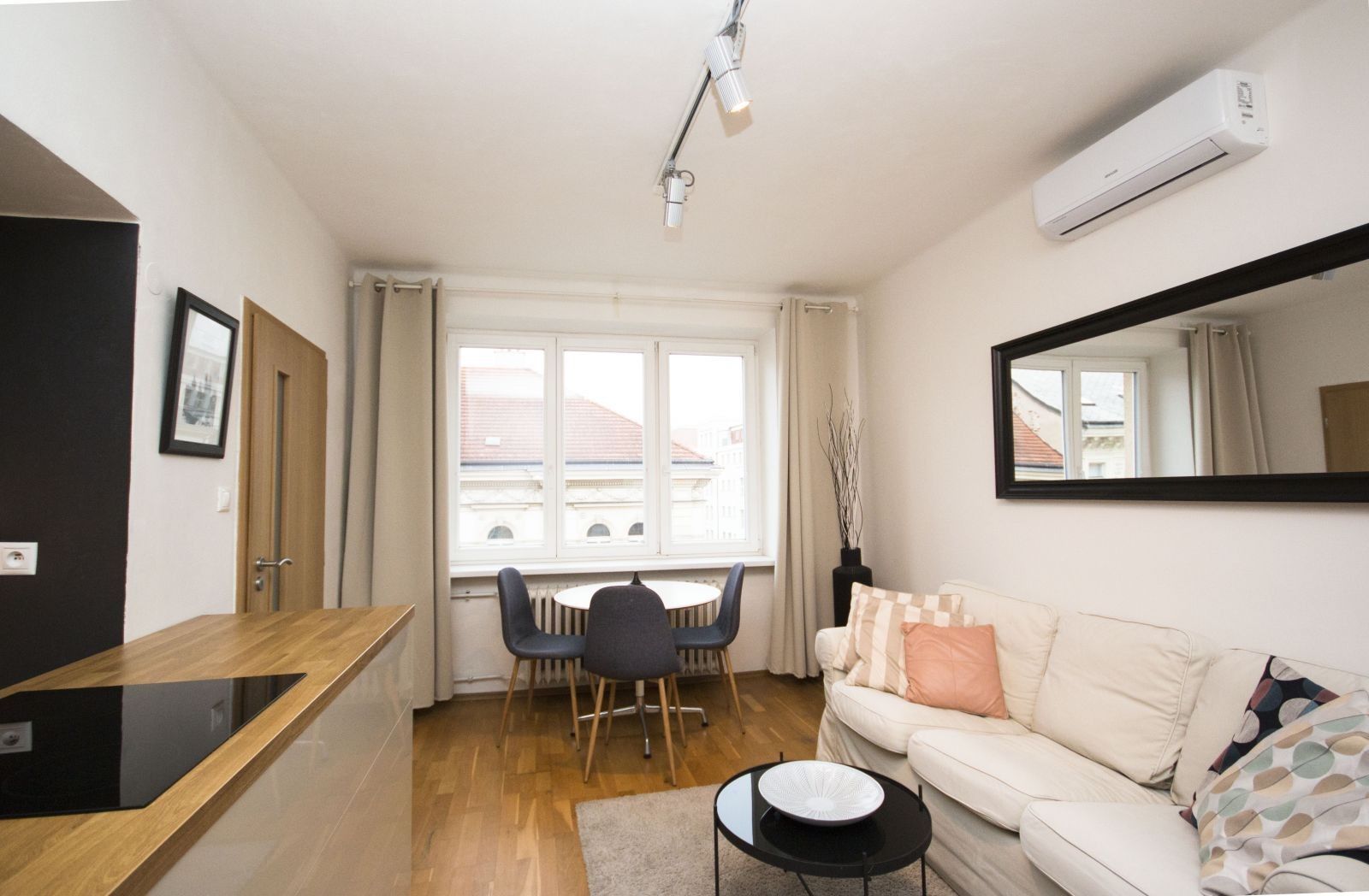 2+kk, Vinohradská, Praha, 36 m²