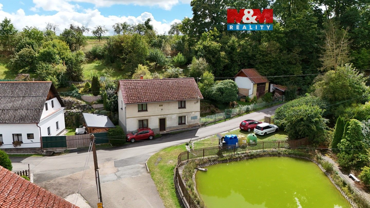 Chalupy, Křečov, Štichovice, 102 m²