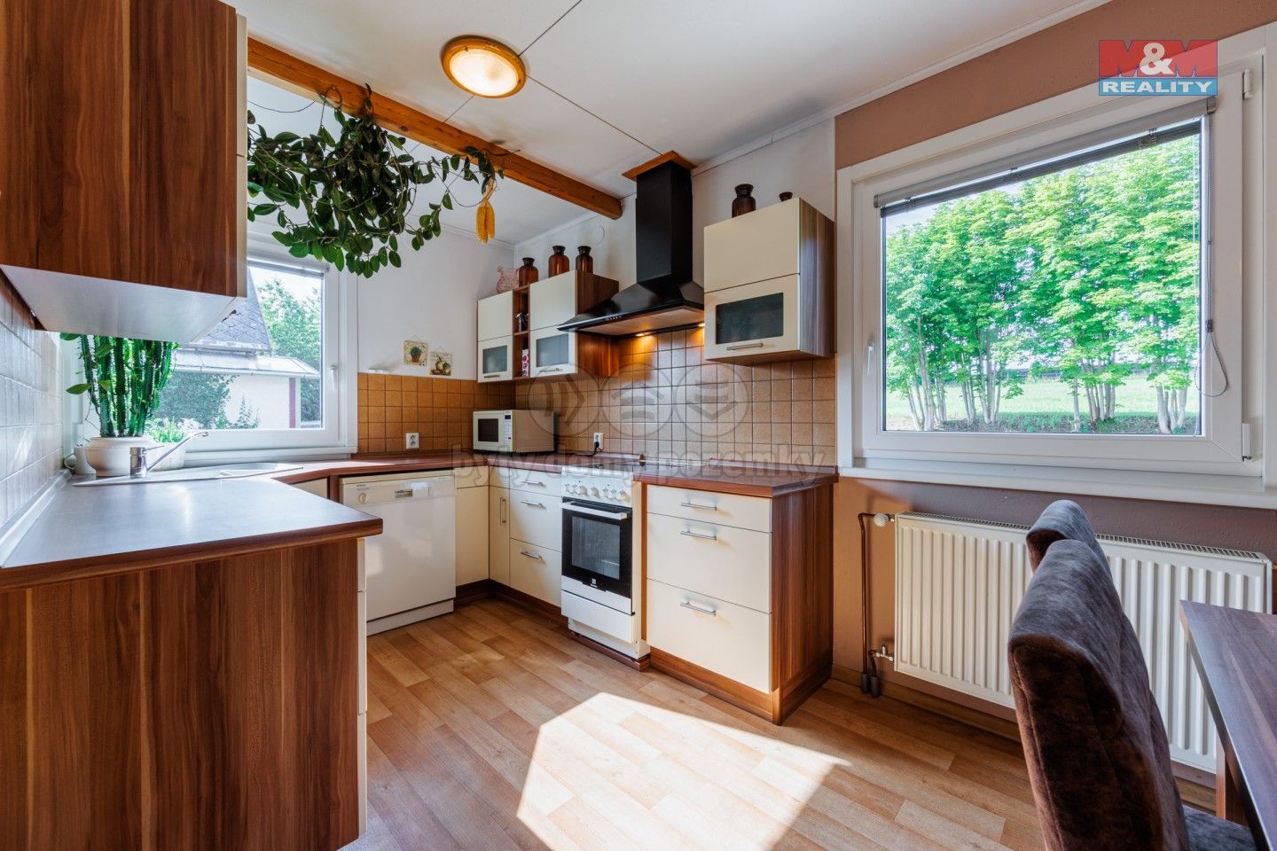 Rodinné domy, Pohraniční stráže, Velká Hleďsebe, 192 m²