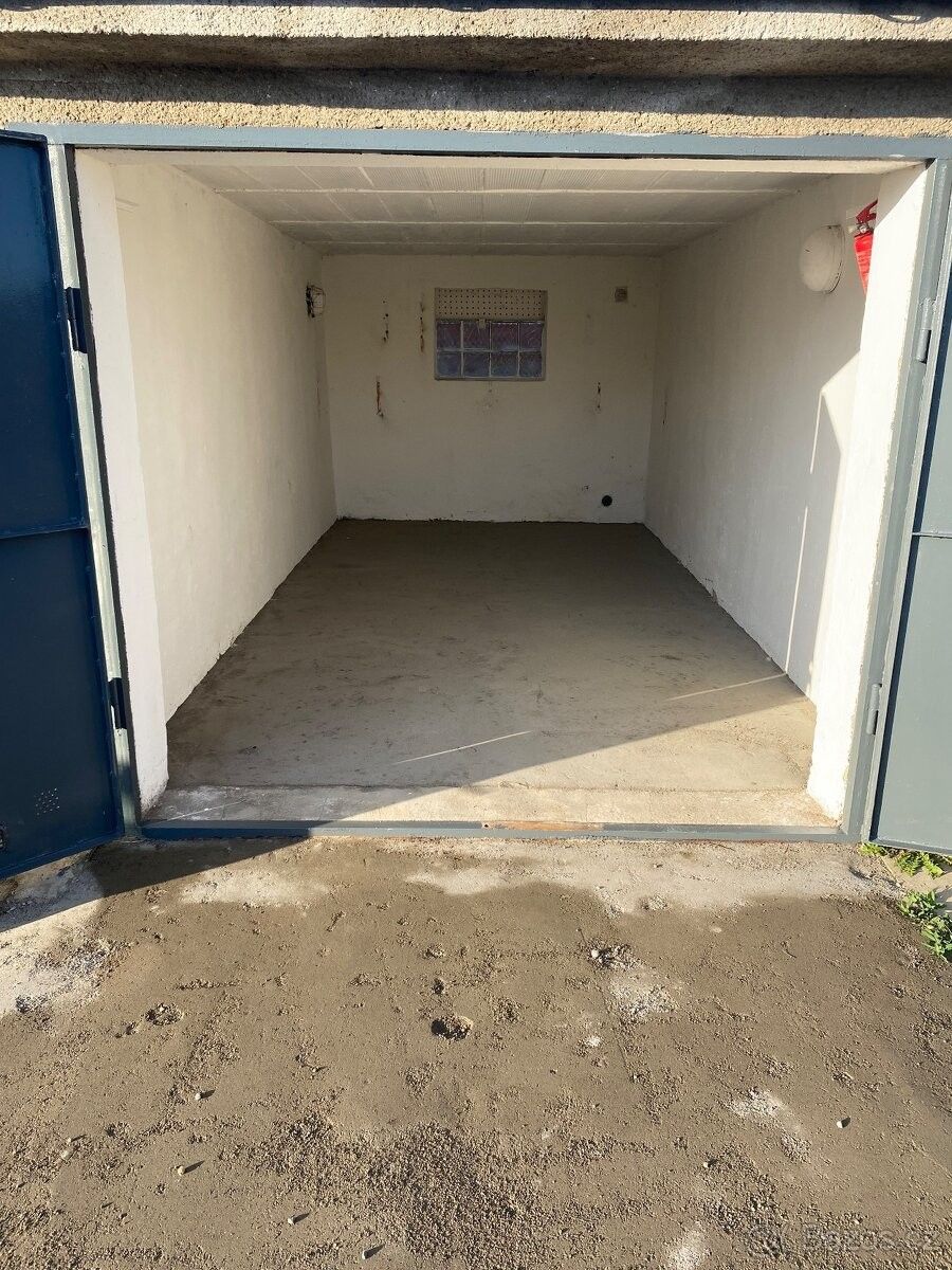 Garáže, Kokory, 751 05