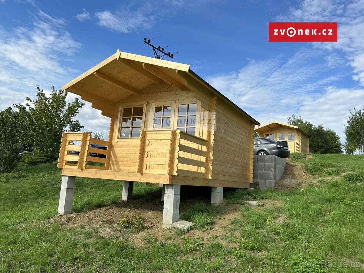 Chaty, Kunovice, 686 04, 940 m²