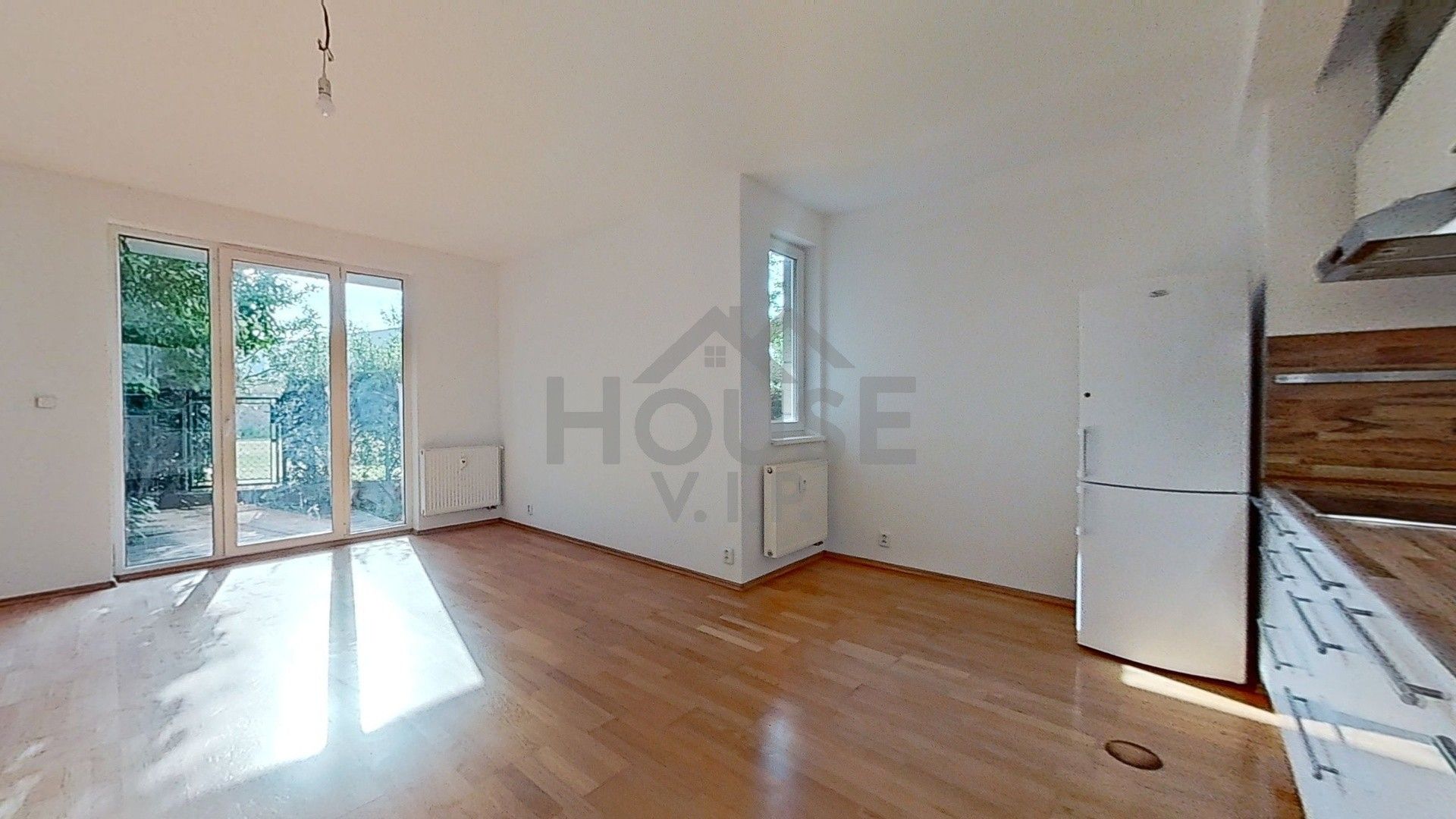 Prodej byt 2+kk - Tupolevova, Praha, 58 m²