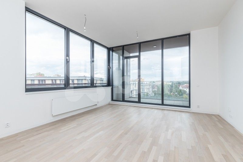 3+kk, Malešická, Praha, 91 m²