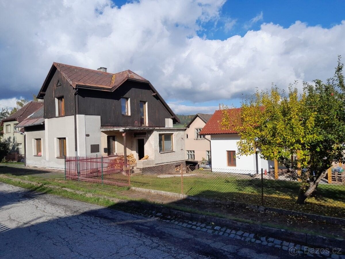 Prodej rodinný dům - Nová Paka, 509 01