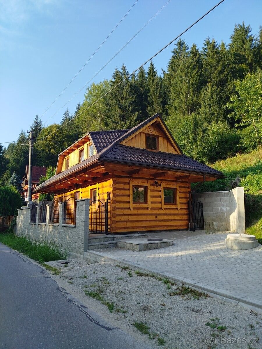 Chaty, Slovensko, 987 65, 84 m²