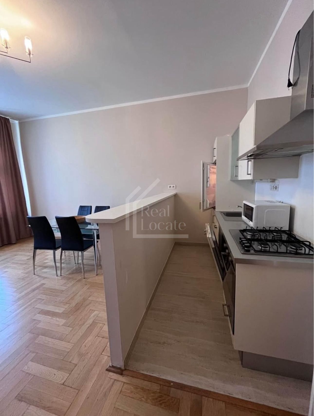 2+1, Mánesova, Praha, 75 m²