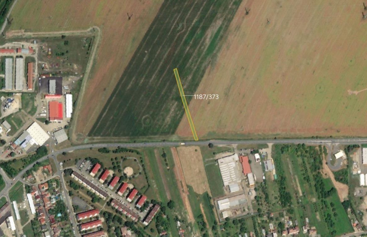 Prodej zemědělský pozemek - Uherské Hradiště, 686 01, 3 452 m²