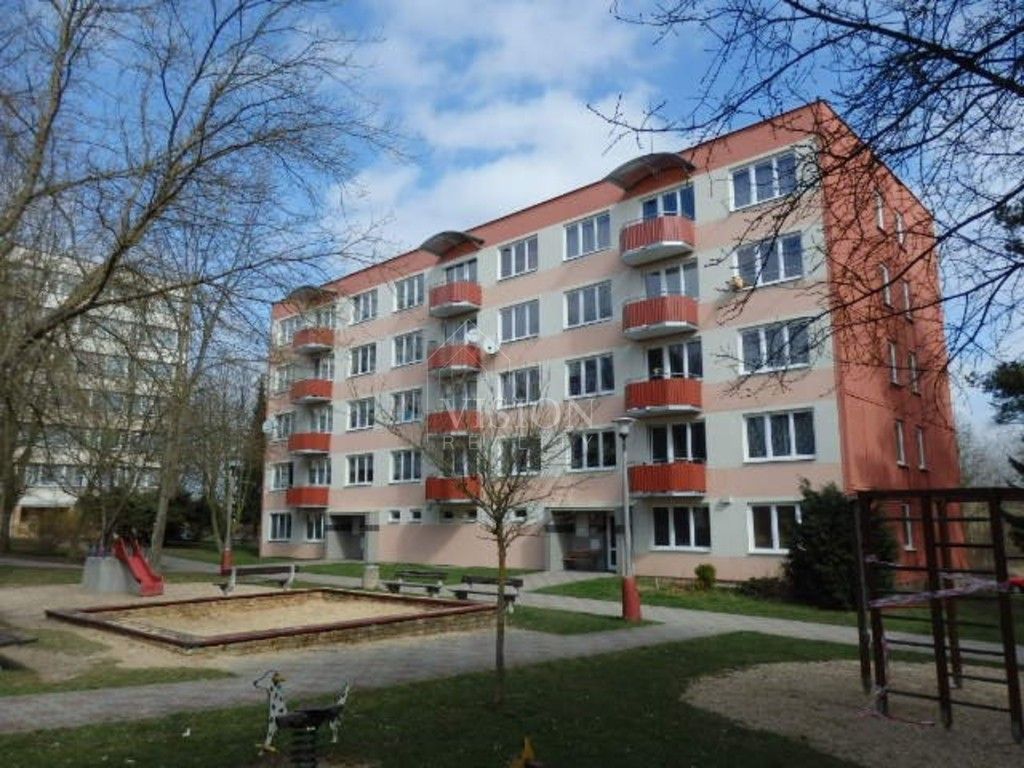 2+kk, Náchodská, Tábor, 38 m²