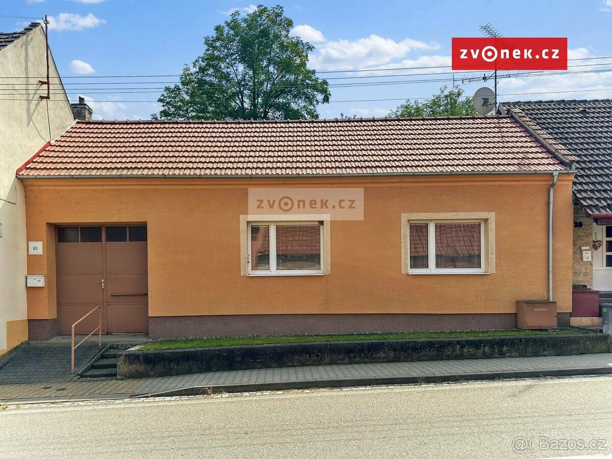 Prodej dům - Kunovice, 686 04, 566 m²