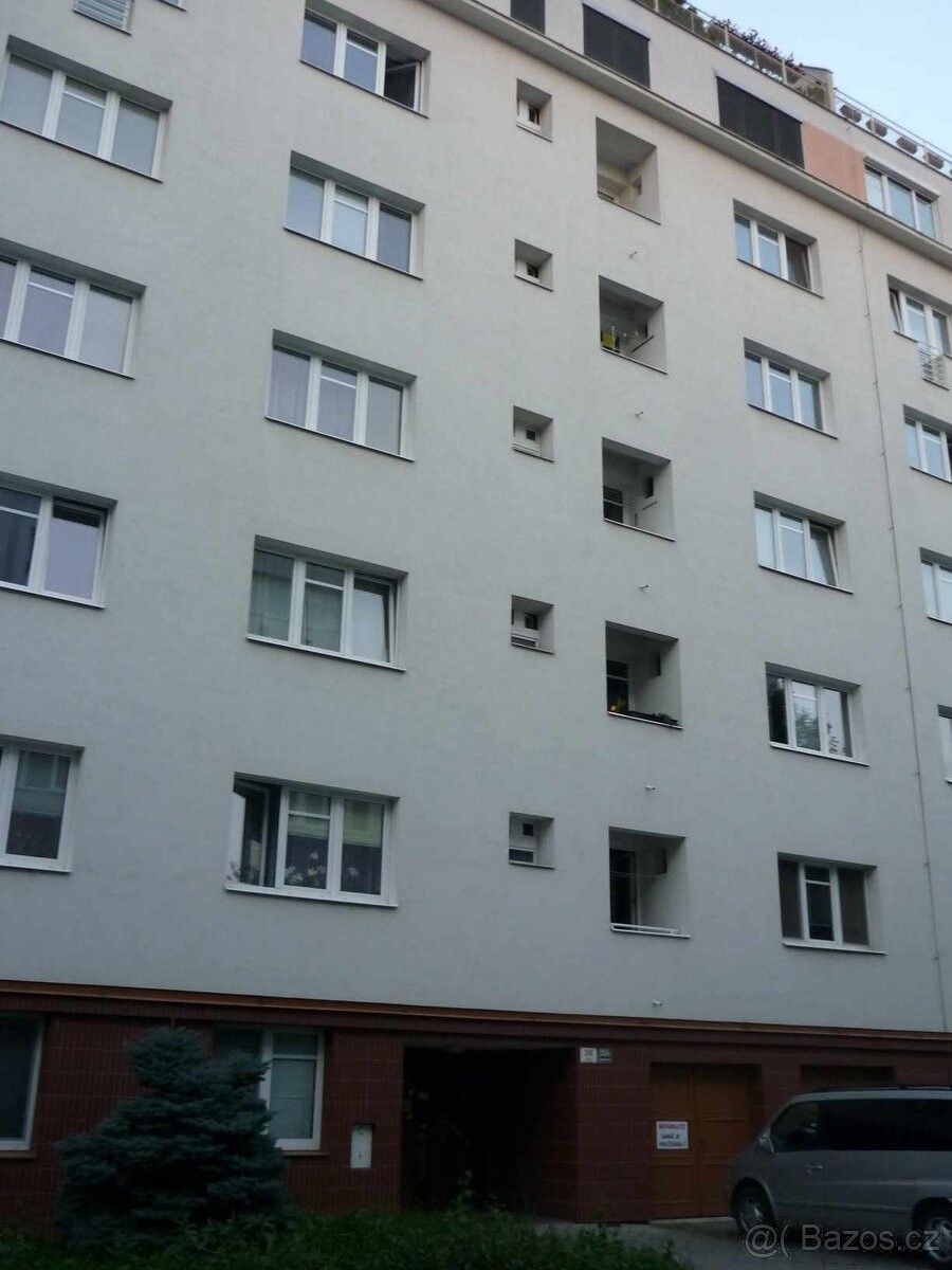 1+1, Brno, 602 00, 39 m²