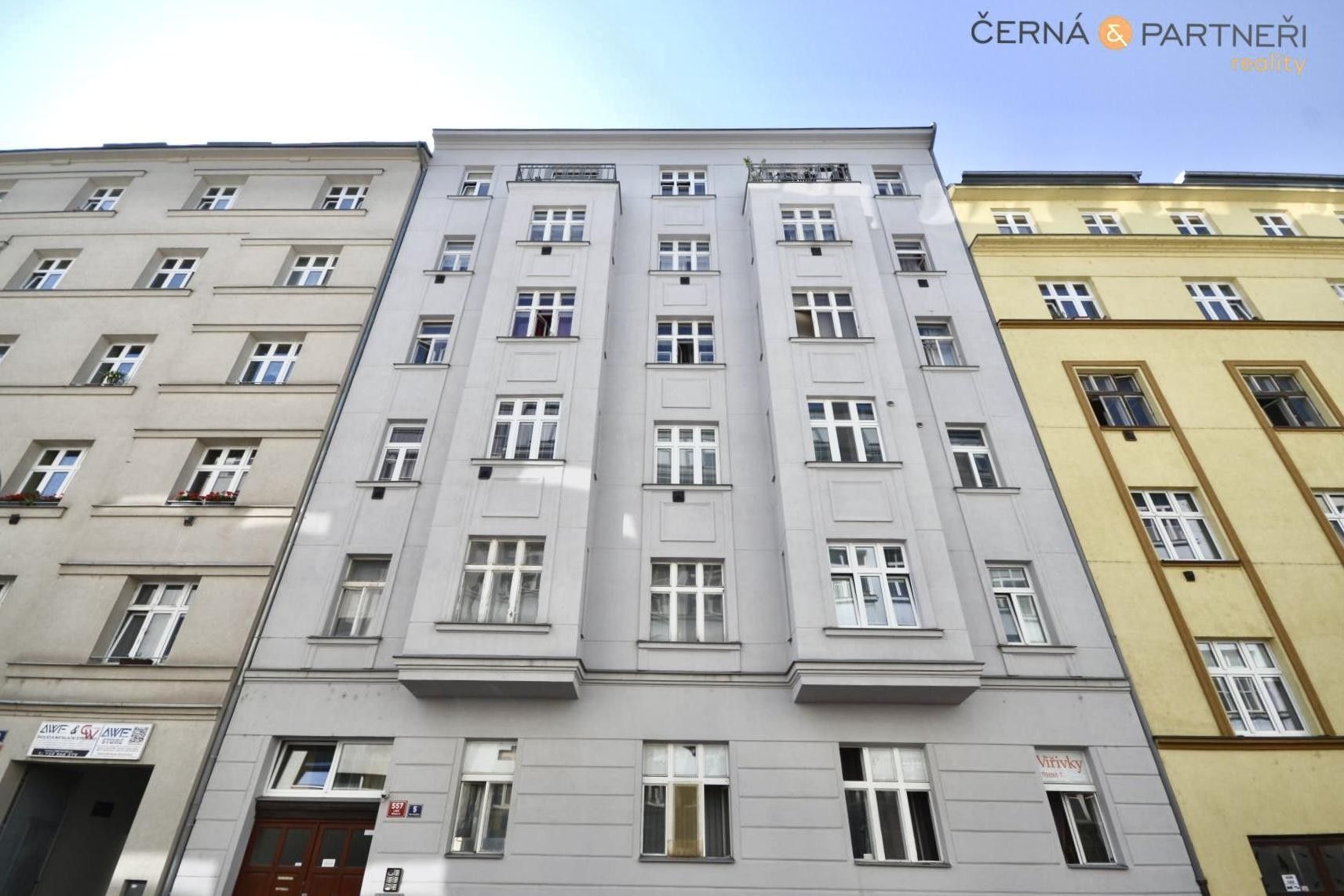 2+kk, Pod Kotlaskou, Praha, 48 m²