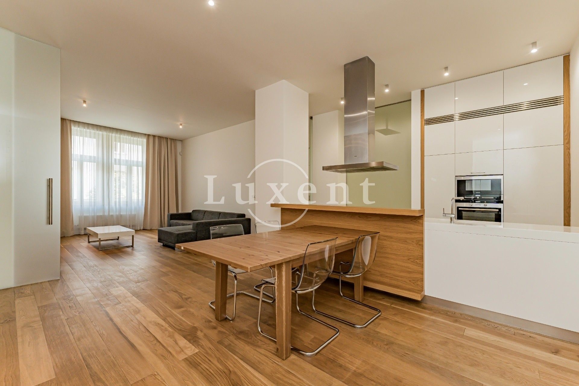 3+kk, Laubova, Praha, 114 m²